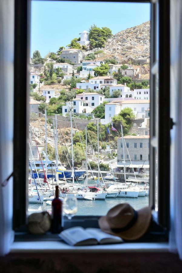 On The Port Mansion Studio 2 Hydra Extérieur photo