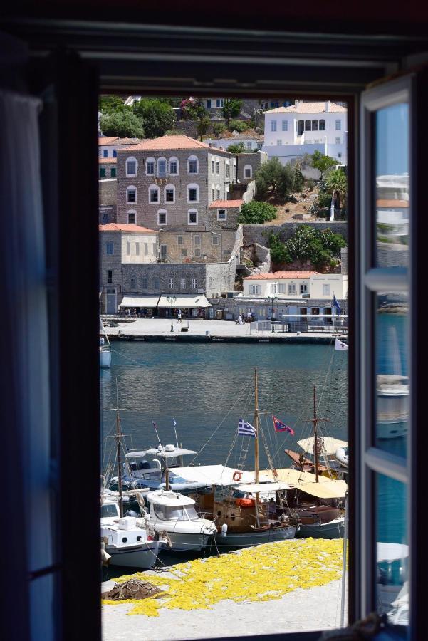 On The Port Mansion Studio 2 Hydra Extérieur photo